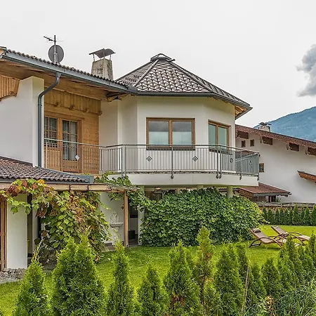 Sportchalet Zillertal Uderns Exterior foto
